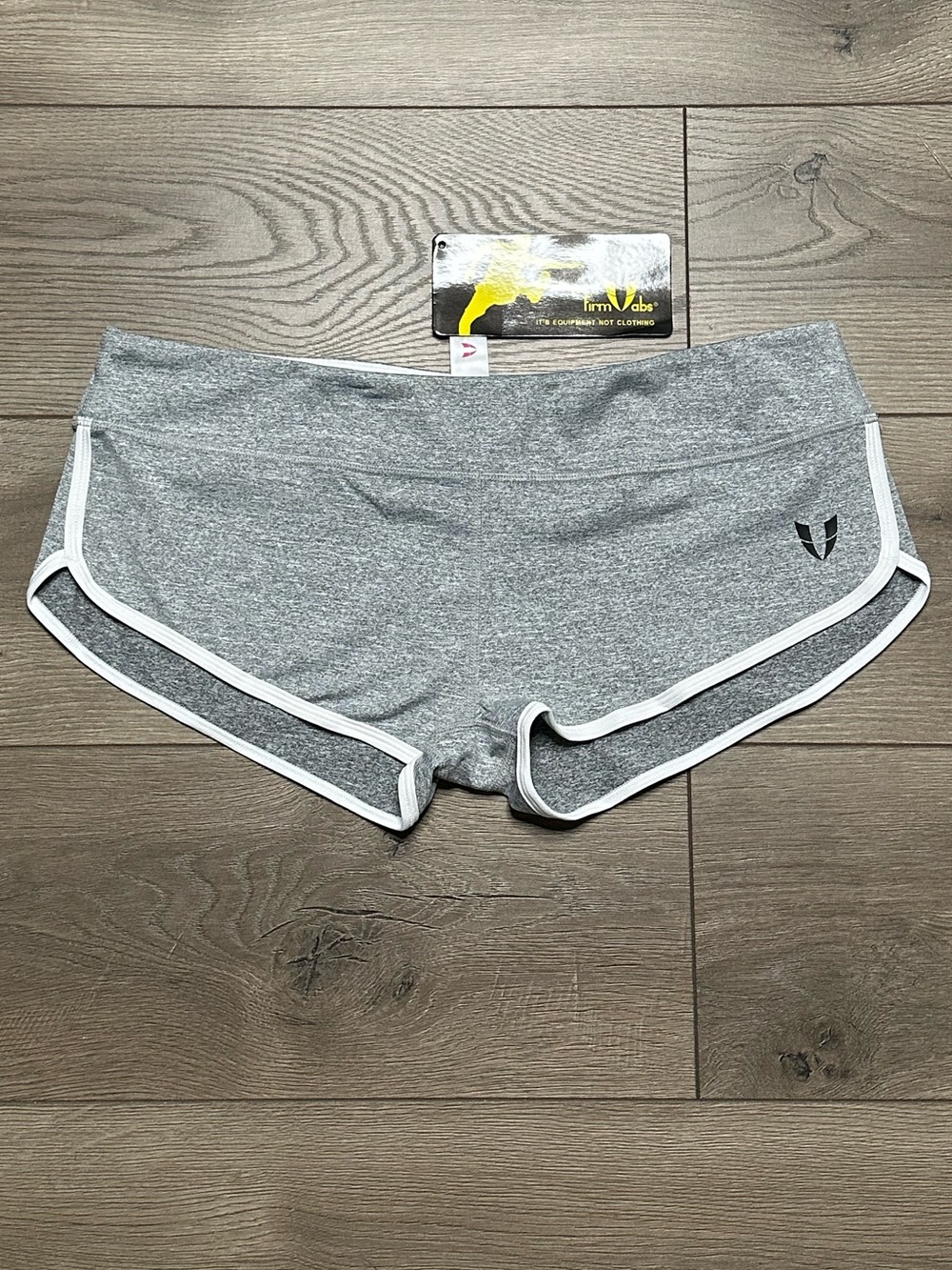 Firmabs Low Rise Gym Short Shorts Gray White Size XL